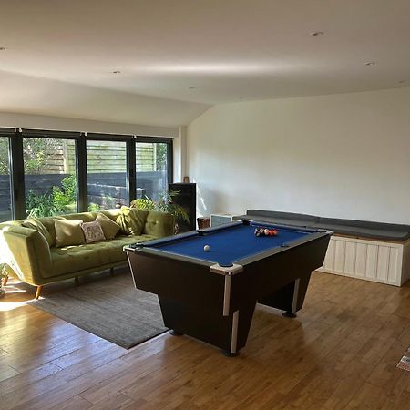 Villa Crossing Retreat - Pool Table, Projector, Barn Tunstead  Exterior foto